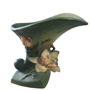 Vtg Roseville Pottery Green Magnolia Cornucopia Vase 185-6